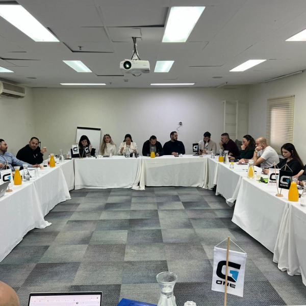 חברת g-one תהליך חשיבה ניהולית 2